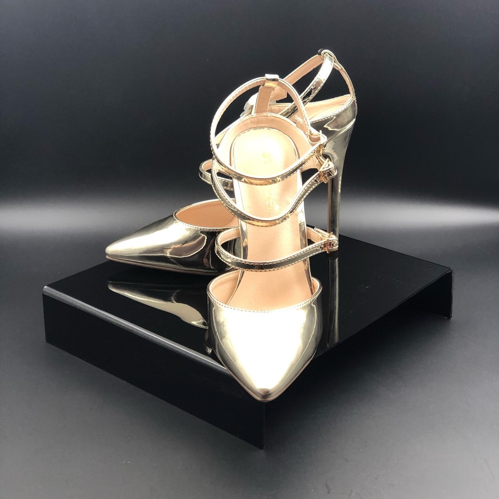 NEW, Gold strapped heel!